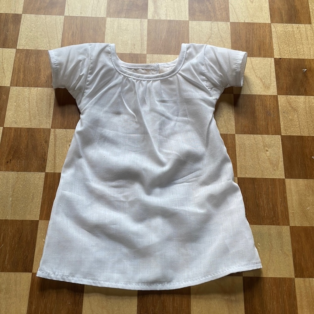 American Girl Elizabeth Doll Meet Shift